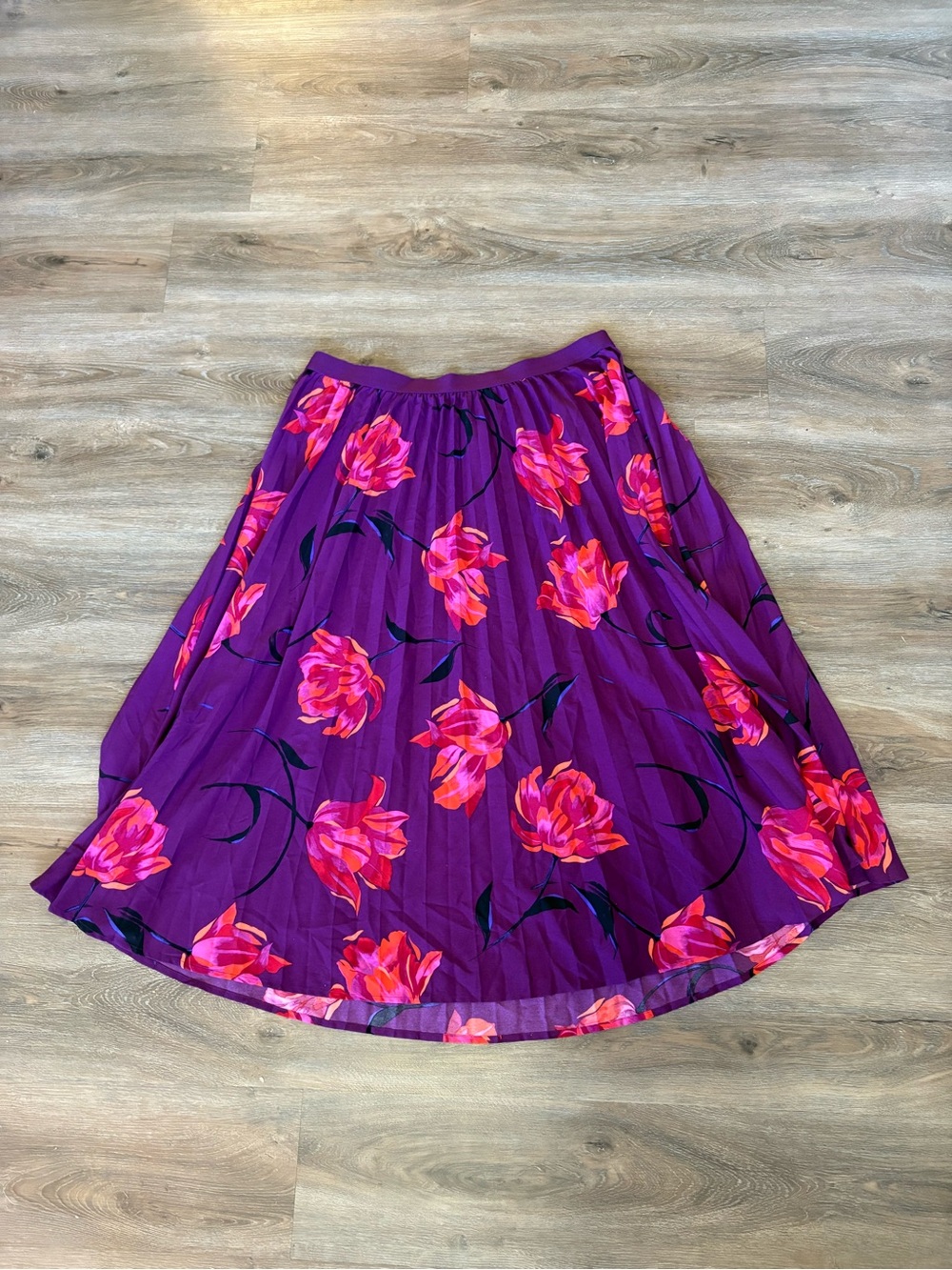 a new day Purple Floral Pleated Maxi Skirt with Pink Blooms